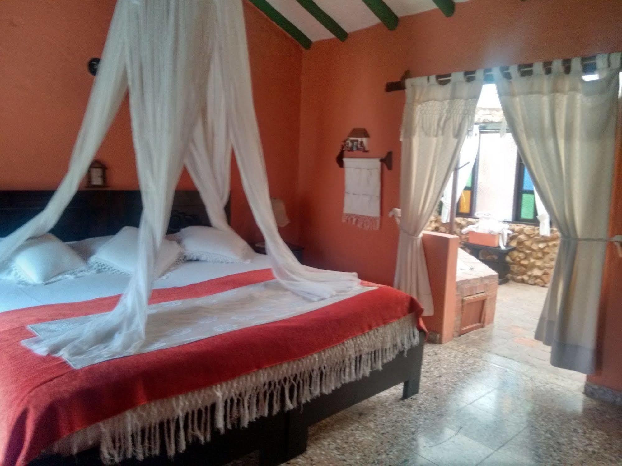 Hotel Boutique Iguaque Campestre Spa & Ecolodge 비야 데 레이바 외부 사진